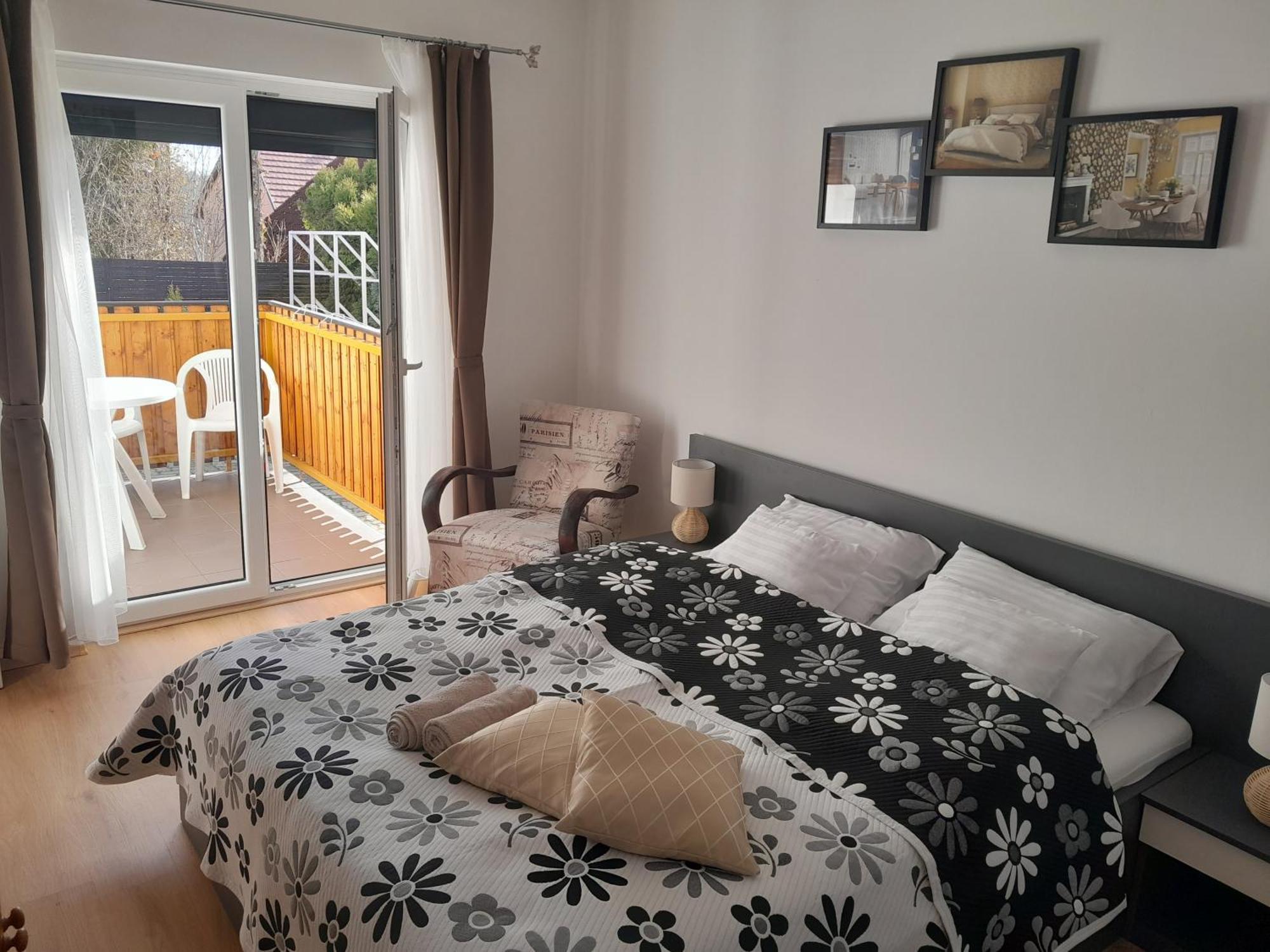 Nyirfa Apartmanhaz ซาลาคาโรส ภายนอก รูปภาพ