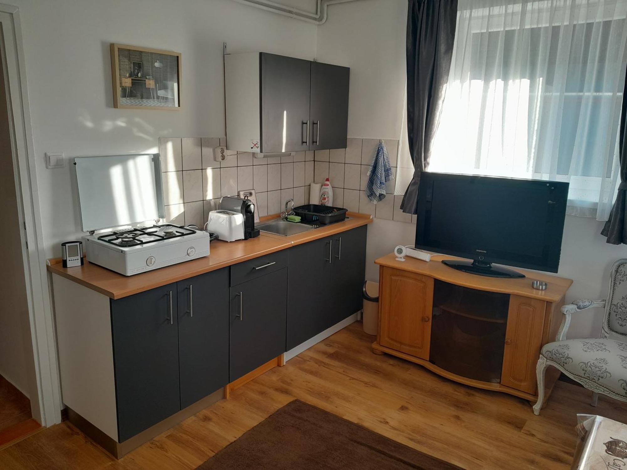 Nyirfa Apartmanhaz ซาลาคาโรส ภายนอก รูปภาพ