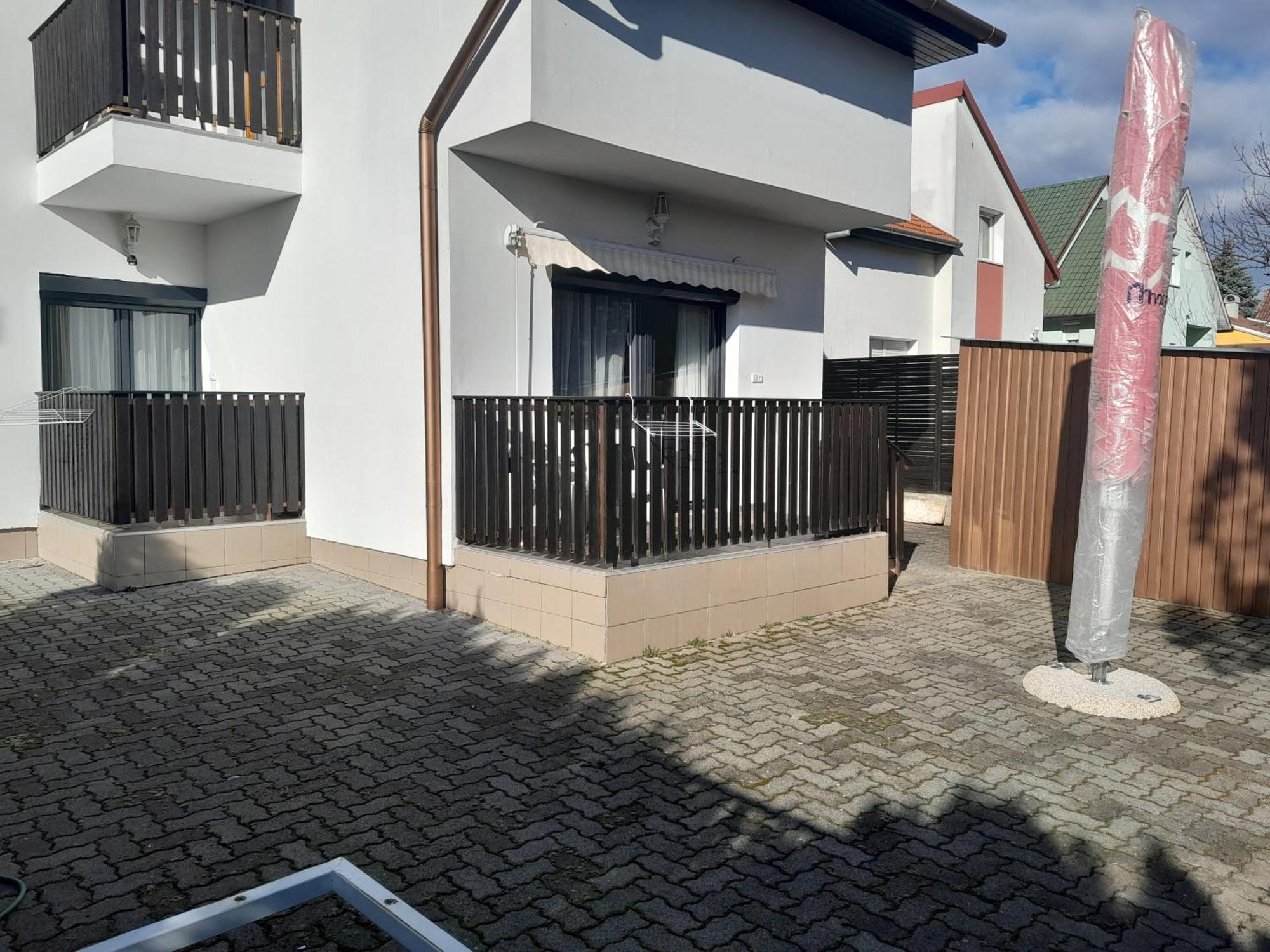 Nyirfa Apartmanhaz ซาลาคาโรส ภายนอก รูปภาพ