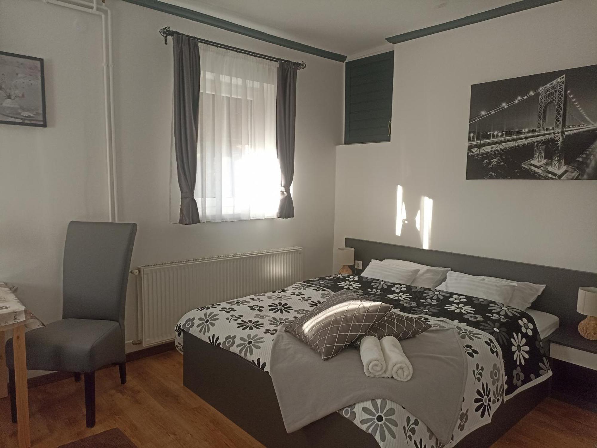 Nyirfa Apartmanhaz ซาลาคาโรส ภายนอก รูปภาพ