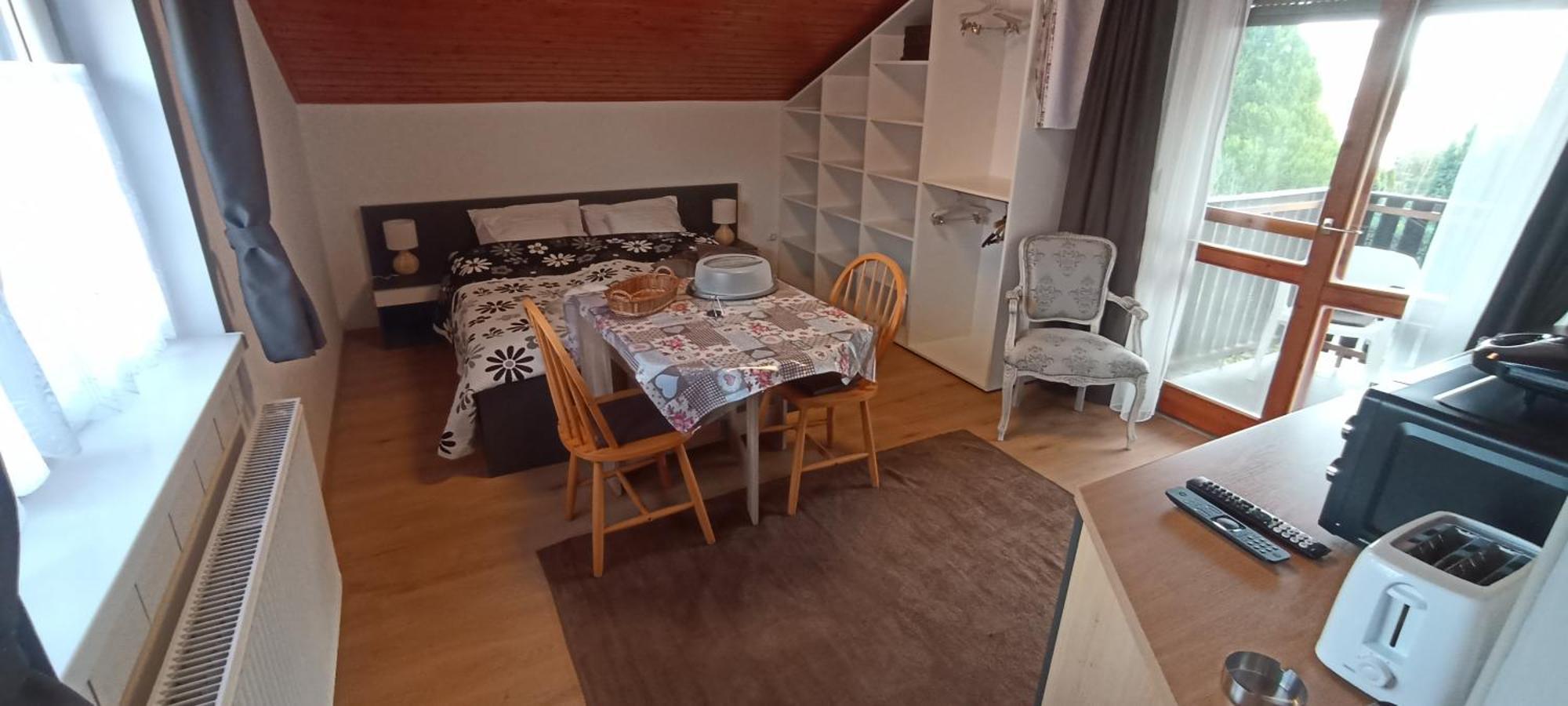 Nyirfa Apartmanhaz ซาลาคาโรส ภายนอก รูปภาพ