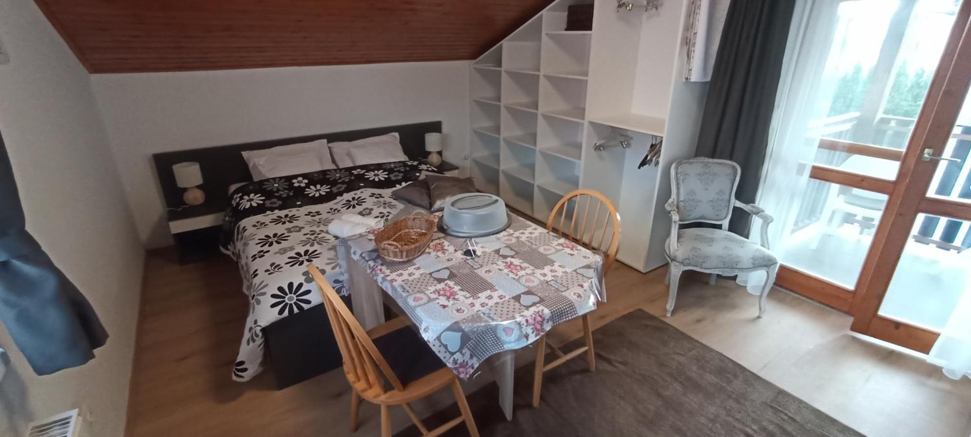 Nyirfa Apartmanhaz ซาลาคาโรส ภายนอก รูปภาพ